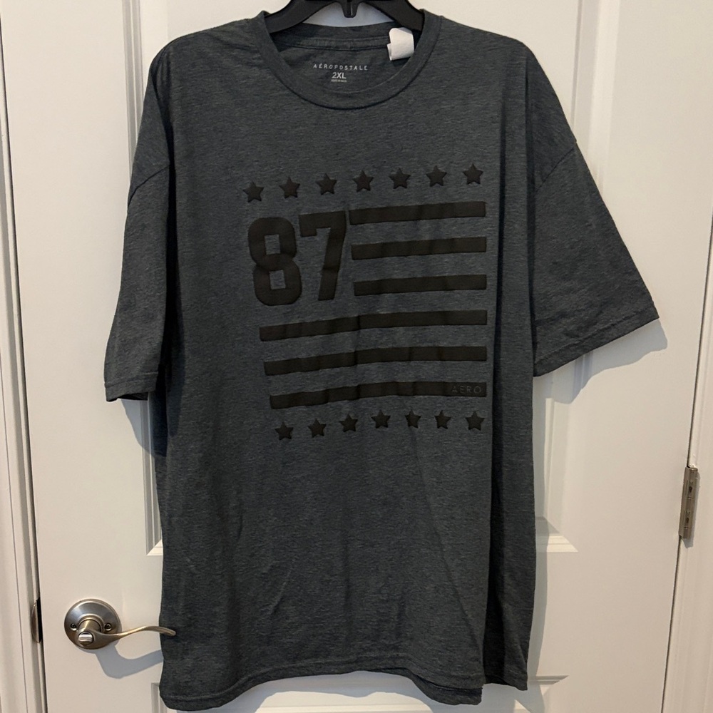 Aeropostale Charcoal Graphic Men's T-Shirt